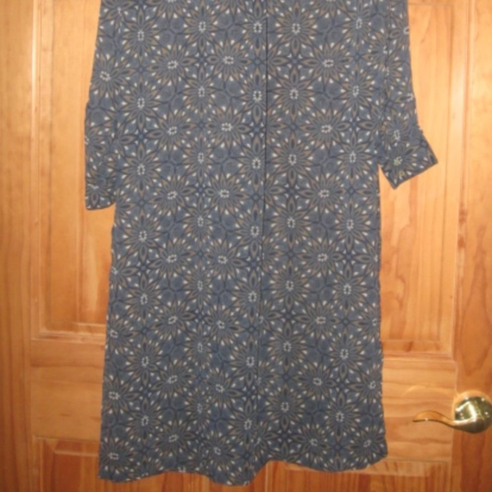 H&M Long Sleeve Button Up Dress - Picture 4 of 4